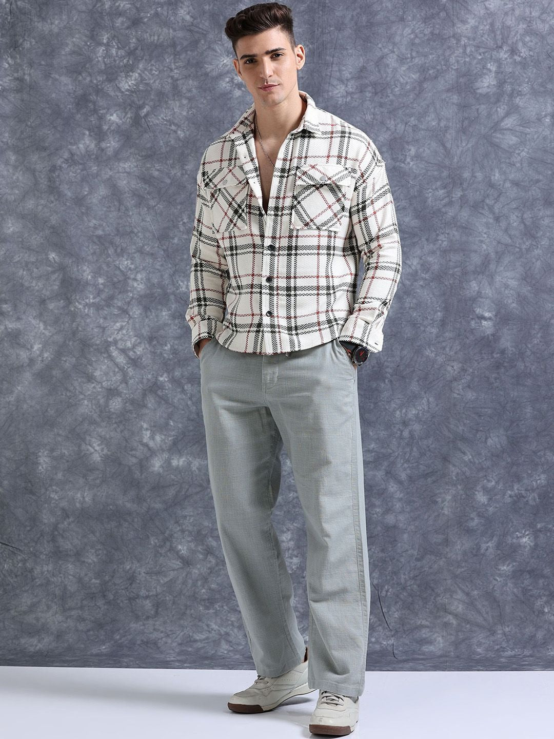Roadster The Lifestyle Co Linen Relaxed-Fit Regular Trousers